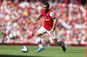 Cazorla và Koscielny được tung hô hết mực sau trận hòa với Man City