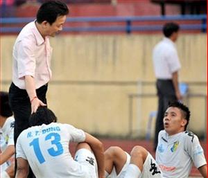 VFF-VPF quyết dẹp bỏ tình trạng ông chủ sở hữu 2 đội bóng