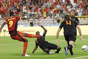 Hà Lan thua đậm Bỉ trong ngày tái xuất của Louis Van Gaal