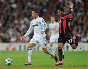 Real Madrid hủy diệt AC Milan