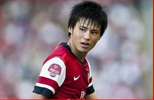 Arsenal đẩy sao trẻ Nhật Bản tới Wigan tu nghiệp
