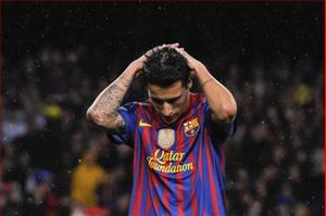 Sao trẻ Tello không có chỗ trong đội hình của Barca