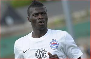 Tới Milan là giấc mơ của Henry mới Niang