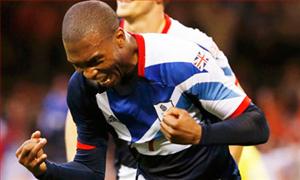 Sturridge ghi bàn duy nhất, Olympic Liên hiệp Anh hạ đối thủ Uruguay