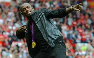 Vidic và Evra lo ngại mất vị trí vào tay tia chớp đen Usain Bolt