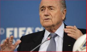 Chủ tịch FIFA không muốn trao Quả bóng vàng cho Messi lẫn Ronaldo