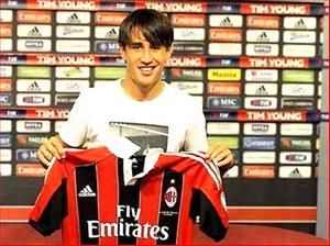 Barca cho phép Milan mua đứt Bojan