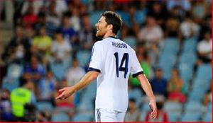 Chuyện ở Bernabeu: Alonso đang bị đối xử bất công