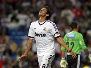 Real chạy đua đến “Kinh điển”: Kaka chờ đợi, nhưng Mourinho có sẵn sàng?