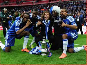 Vụ Florent Malouda: Vì trẻ hóa, Chelsea lạnh lùng rũ bỏ công thần