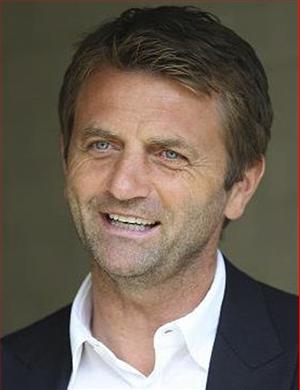 Chủ tịch Tottenham sẽ nhả phó tướng của Villas Boas với giá 3 triệu bảng