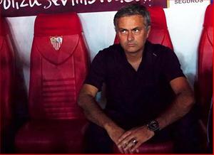 Cầu thủ Real sợ Mourinho sẽ nhảy khỏi con tàu đang đắm!