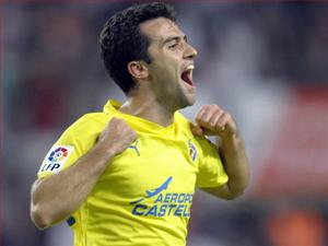 Villarreal đã ra giá bán Giuseppe Rossi