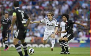 Modric - Oezil và chiến lược của Jose Mourinho