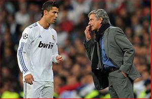 HLV Mourinho từ chối làm thầy Ronaldo