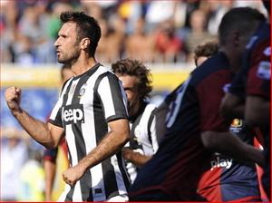 Đội hình tiêu biểu Serie A vòng 3: Tôn vinh Vucinic, Hernanes