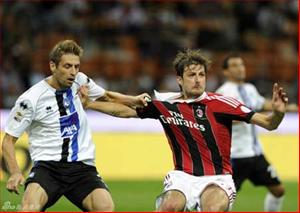 AC Milan tiếp tục gục ngã đau đớn ở Serie A