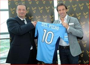 Liverpool phủ nhận mọi sự liên hệ với cựu huyền thoại của Juventus