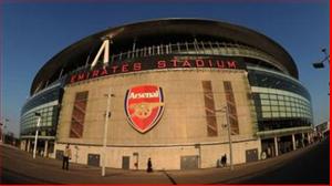 Emirates cắt cổ CĐV xem trận Arsenal và Chelsea