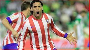 Betis 2-4 Atletico Madrid: Falcao thách thức Messi