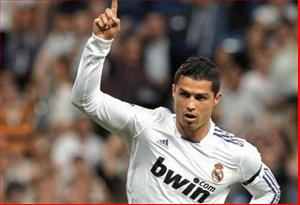 Bàn thắng hoàn tất cú hattrick của Ronaldo
