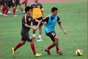 Đội tuyển Việt Nam: Ngán ngẩm vì quá ngổn ngang…