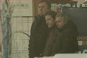 Vì con, Mourinho bỏ lễ trao Quả Bóng Vàng FIFA