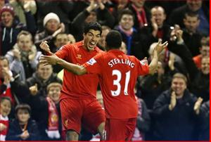 Siêu Suarez lập cú đúp, Liverpool hủy diệt Sunderland