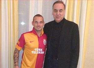 Wesley Sneijder đến Galatasaray: Chung quy vì một chữ Tiền…