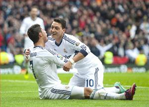 Real - Barca, còn 1 ngày: “Đôi mắt cá” Mesut Oezil