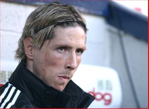 Hàng công Chelsea: Không có chuyện Torres đá cặp với Demba Ba?