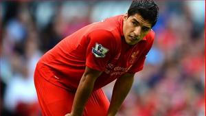 Luis Suarez gạt phăng tin đồn chuyển tới Bayern vào mùa hè