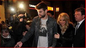 Pique & Shakira đón con trai đầu lòng