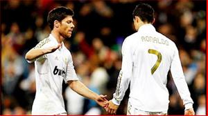 Real không lo CR7, chỉ sợ mất... Alonso
