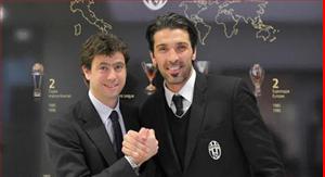 Buffon chính thức gia hạn hợp đồng với Juventus