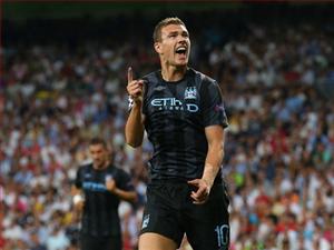 Tin dữ cho Man City: Dzeko muốn về Bundesliga