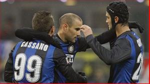 Hạ Pescara 2-0, Inter trở lại top 3