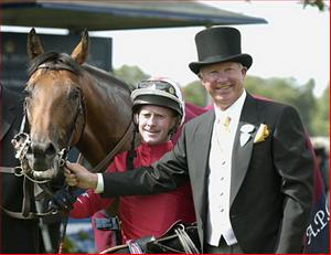 Sir Alex bỏ lỡ cuộc đua Grand National vì Man City