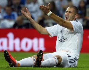 Arsenal sắp có Benzema với giá bèo?