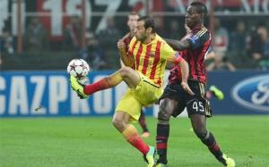 Mascherano day dứt vì biếu Milan bàn thắng