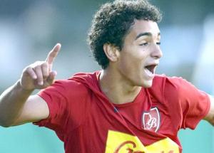 Bí mật nhà máy sản xuất tài năng bóng đá Brazil