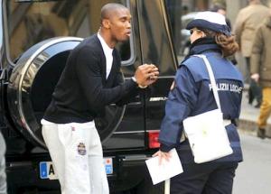 Từ vụ bàn ăn cắp của Chelsea: Eto’o bẩn tính nhất làng túc cầu