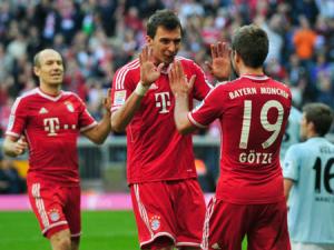 Götze bùng nổ, Bayern Munich hủy diệt Mainz