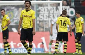 Hàng công kém duyên, Dortmund đứt mạch bất bại