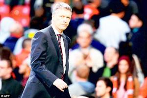 Man United khủng hoảng: Có thể tệ hơn nữa không, David Moyes?