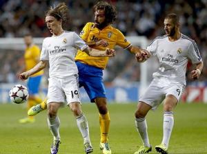 Góc chiến thuật: Juventus thất bại nhưng Conte không thua thầy cũ Ancelotti