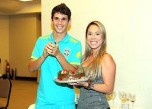 Tiền vệ Oscar của Brazil: Trên con đường thành Kaka mới