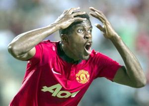 Vì World Cup, Zaha đi học việc