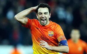 Nghệ thuật “chăng tơ” kinh điển của Xavi
