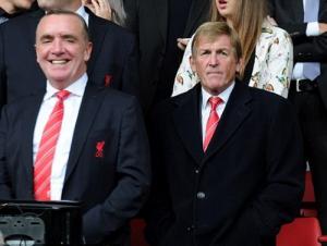 Liverpool rối loạn thượng tầng, quan chức dính bê bối